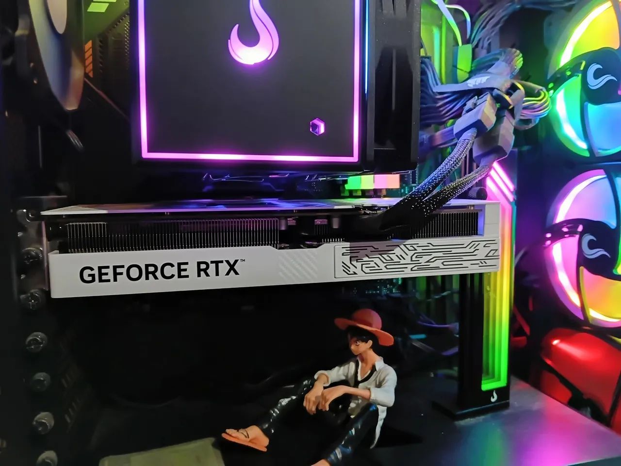RTX 5070 GALAX - Foto 2