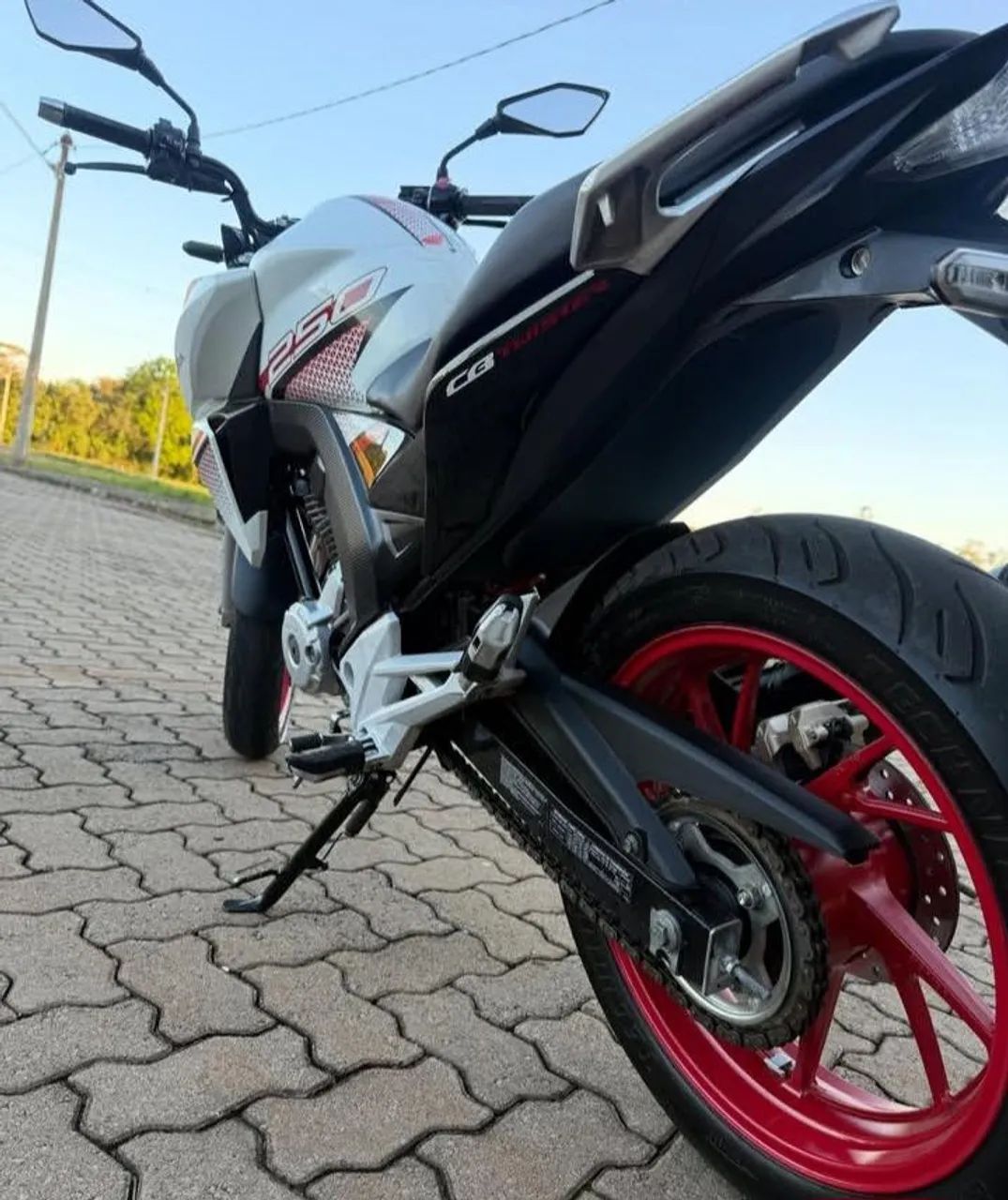 Honda Twister/flexone 250cc 2022 - 1501208308 | OLX