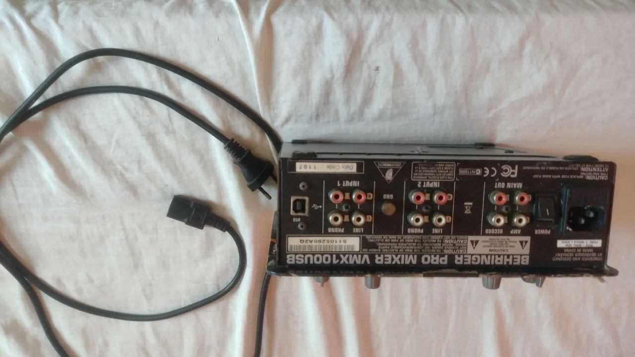 Mixer Behringer pro Mixer vmx 100 usb - Foto 3