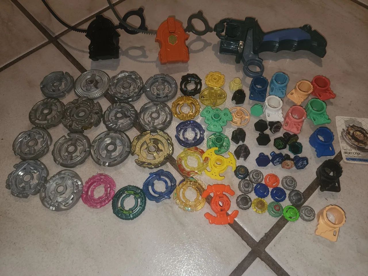 Kit Bayblades - Peças e acessórios variados