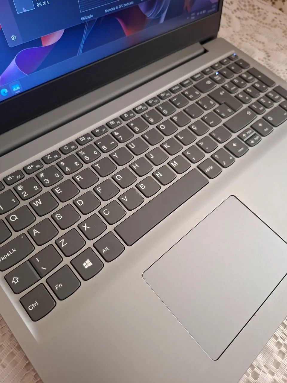 Notebook Lenovo Intel Core i7 | 8GB RAM | 1TB HD | Placa Dedicada NVIDIA - Foto 3