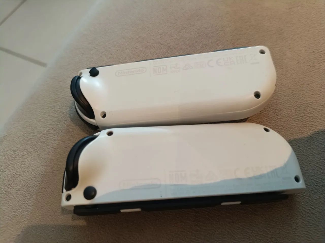 Par de Joy-cons Nintendo switch 1 e serve no 2 tbm  - Foto 3