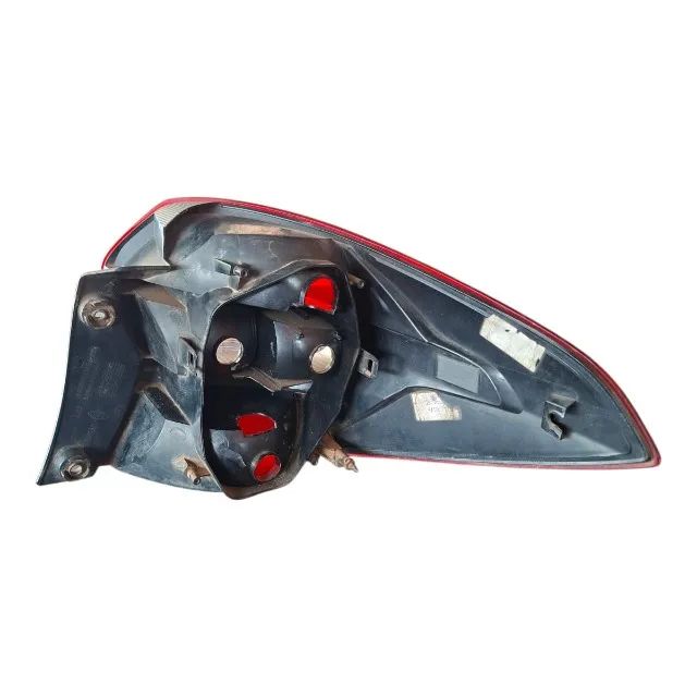 Lanterna Traseira Esquerda Novo Ford Ka Sedan 2015 A 2025