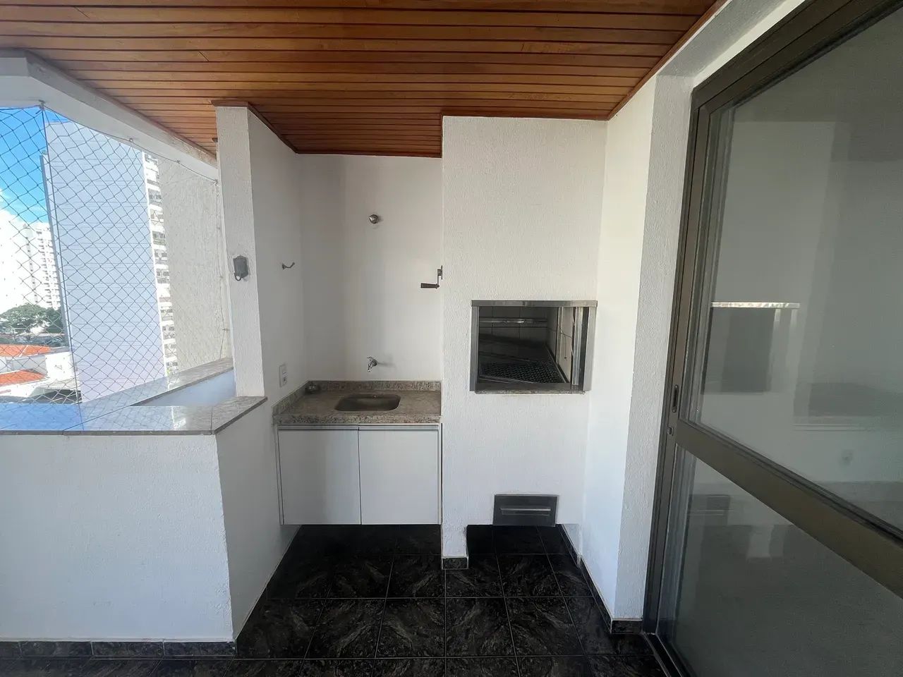 Apartamento de 220m ao lado da Praça Popular - Foto 5