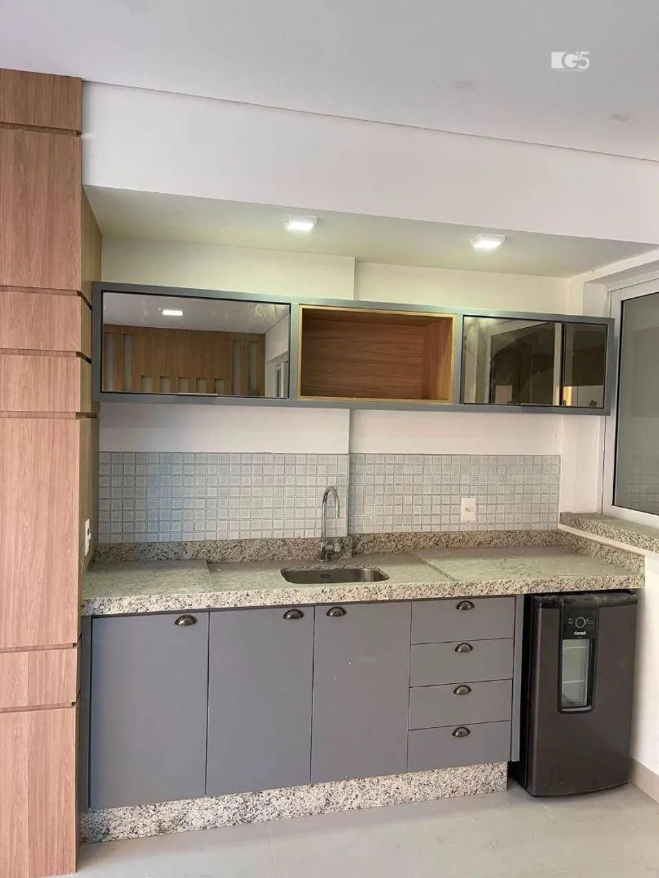Apartamento Edifício Casa Versage, com 3 dormitórios para alugar, 190 m² - Centro - Cornél - Foto 5