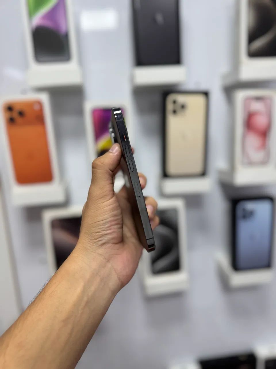 IPHONE 13 PRO - Foto 4