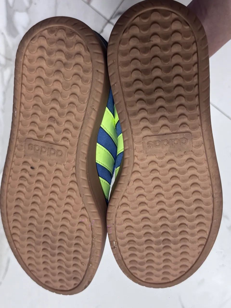 Tênis adidas feminino - Foto 2