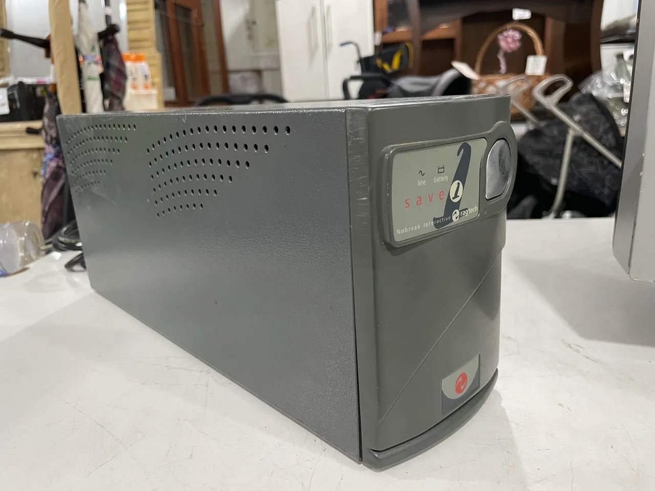 NoBreak Save SV1 600VA Net/BS-TI Grafite Ragtech nao liga c defeito - Foto 5