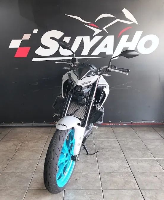 YAMAHA MT-03 - Foto 3