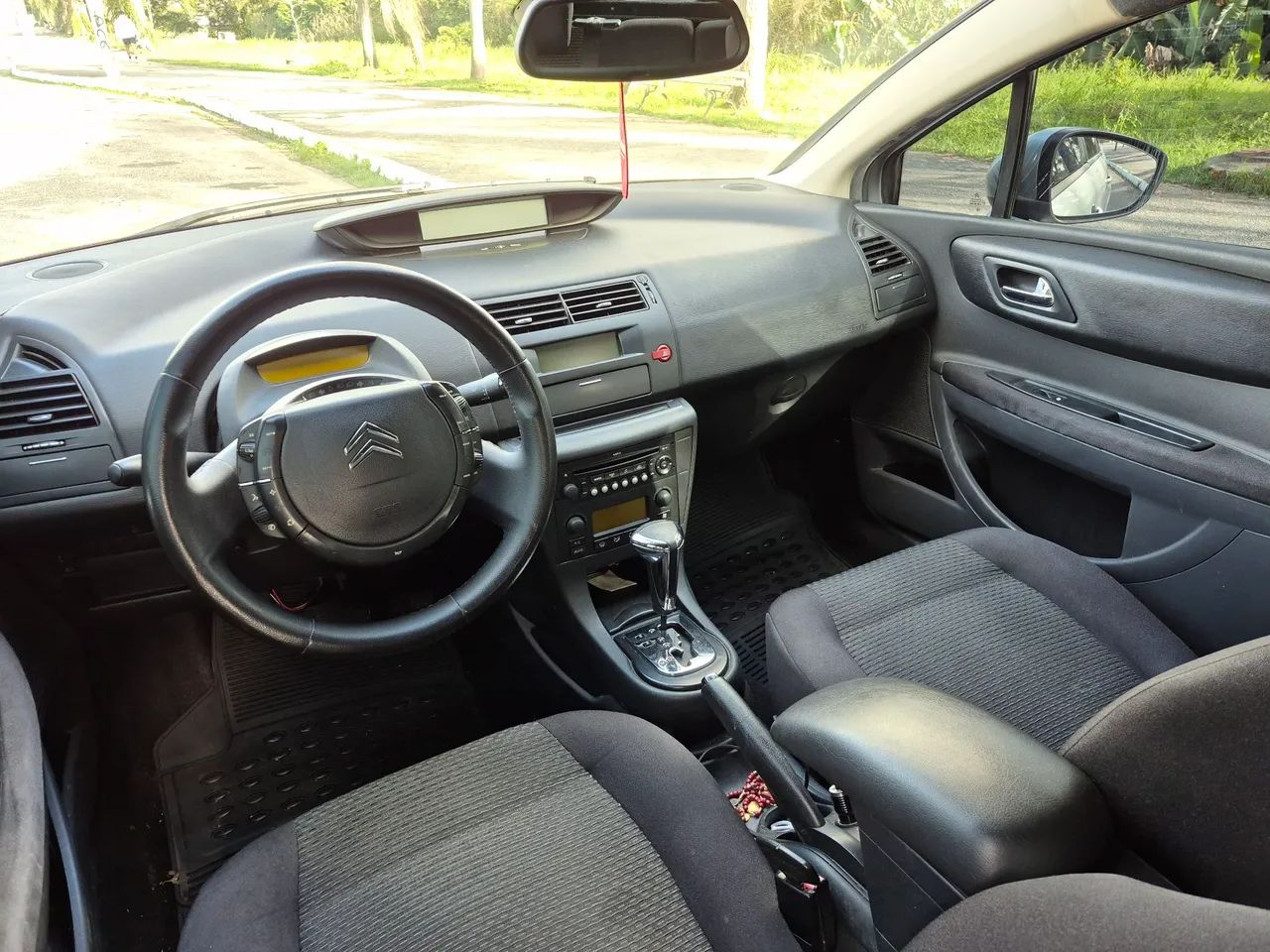 Citroen C4 GLX 2.0 Flex 16V 5P Aut. 2012 - Foto 4