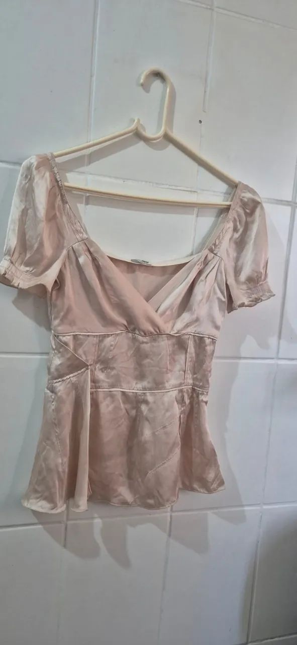 Blusa Miu Miu em Seda Pura (Tom Champagne) - Foto 5