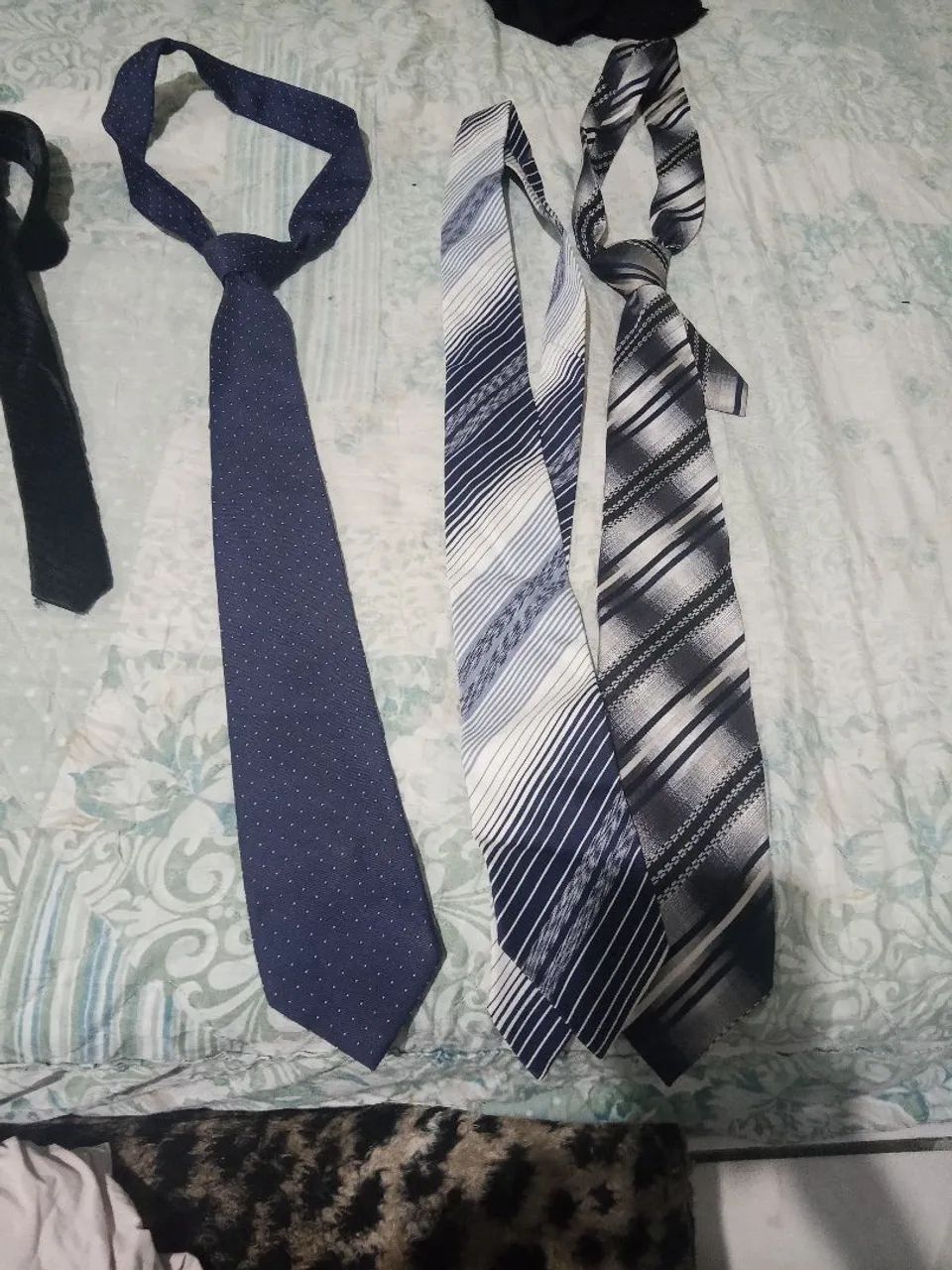 Vendo kit com 7 Gravatas - Foto 3