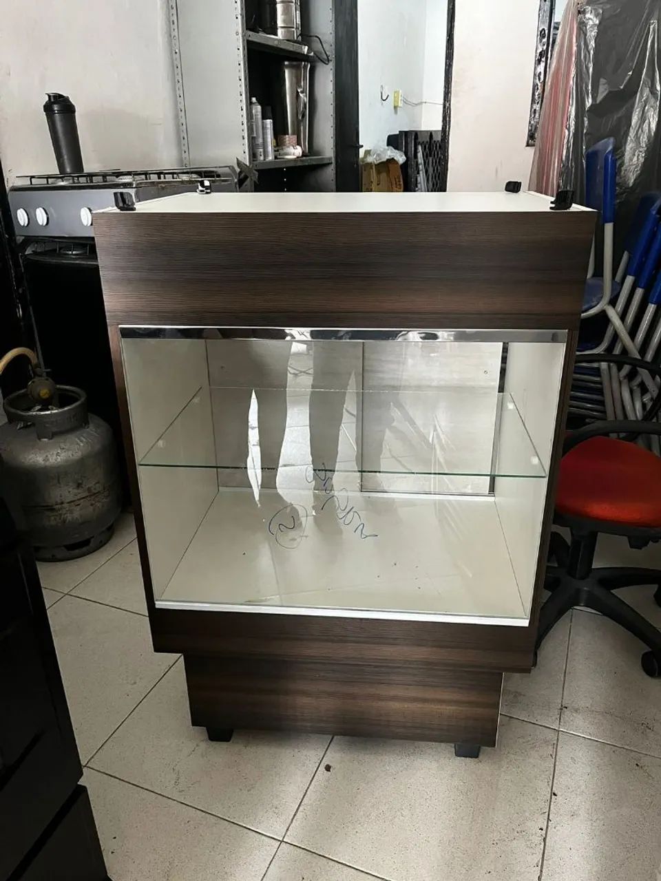 Balcão natural com caixa 