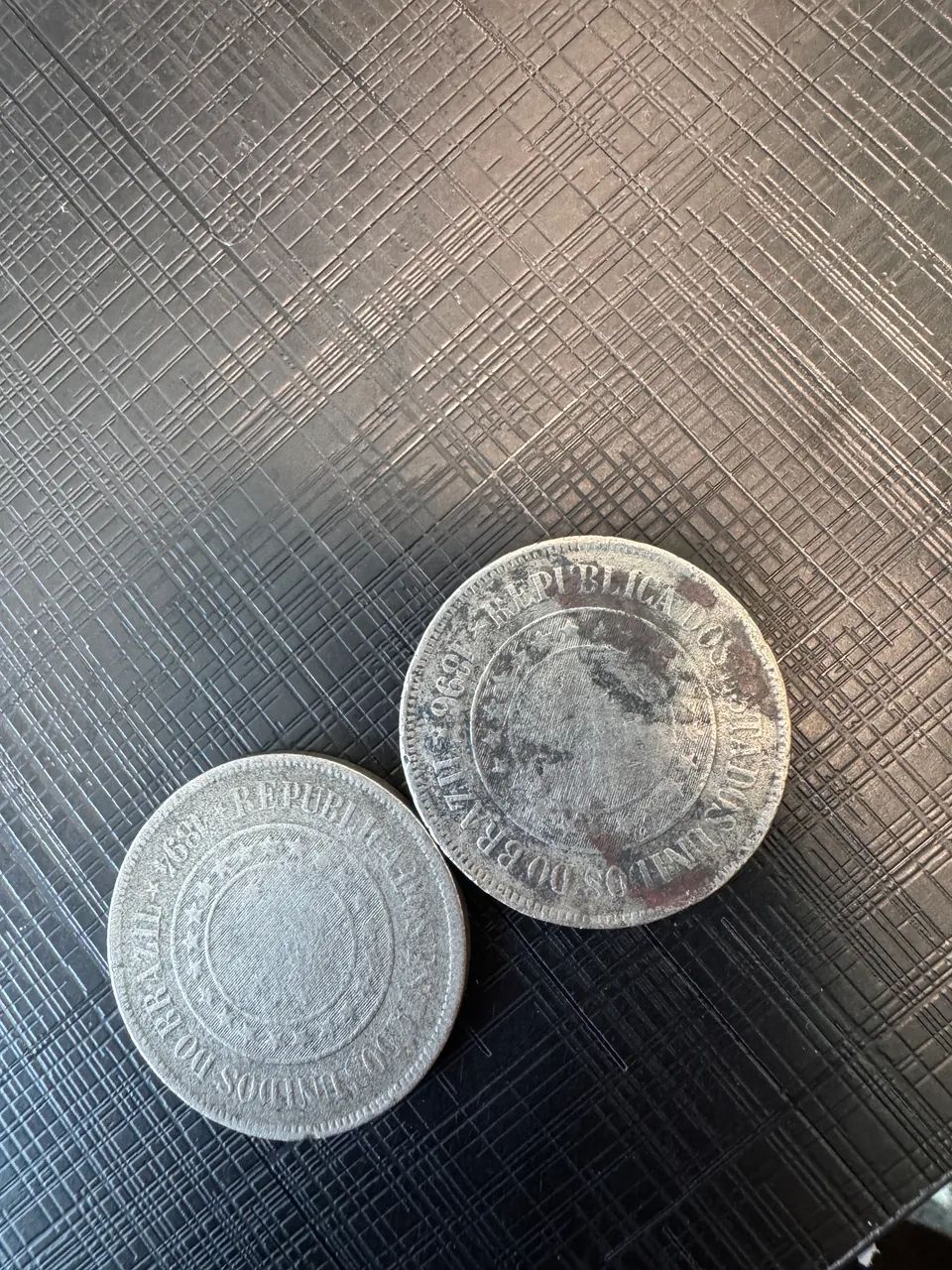 Moedas antigas - 400 e 200 réis - Foto 4