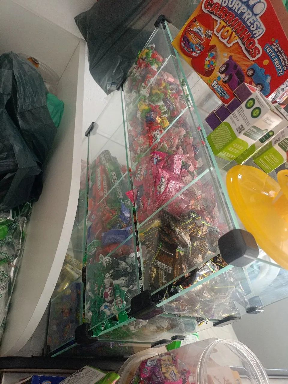 Vende se expositor 