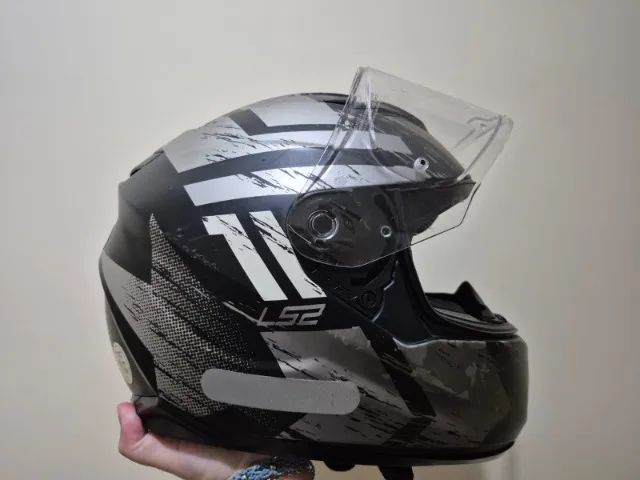 Capacete