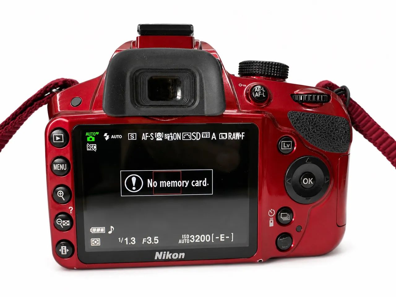 Nikon Kit D3200 + Lente 18-55mm Vr Dslr Cor Vermelho (Usado