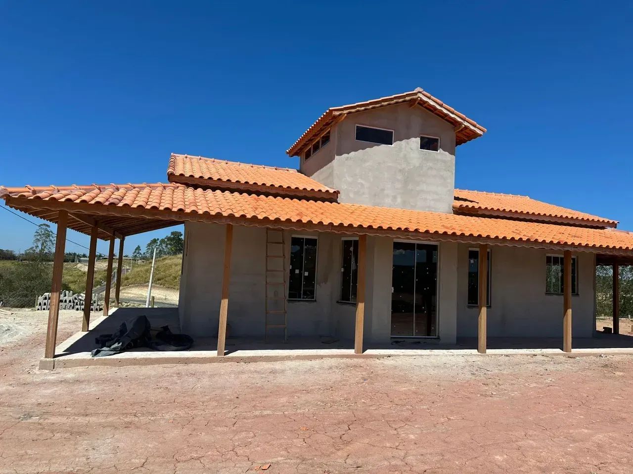 TERRENO EM GUARAREMA PRONTO PARA CONSTRUIR