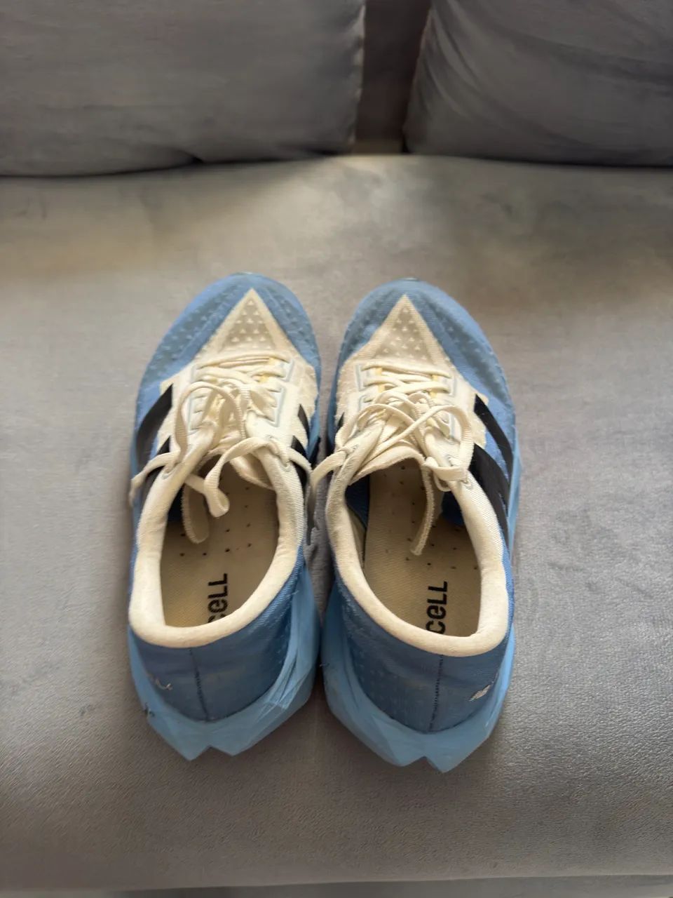 New Balance Rebel V4