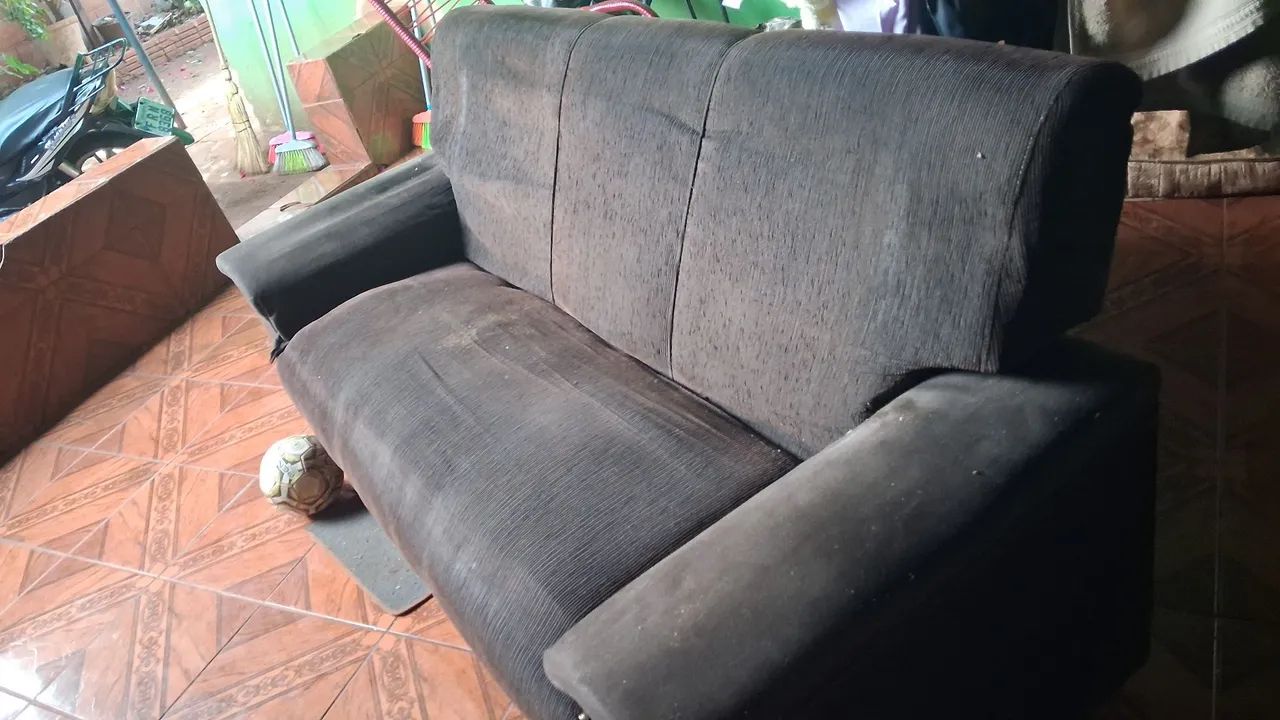 Vendo um sofá ótima qualidade  - Foto 2