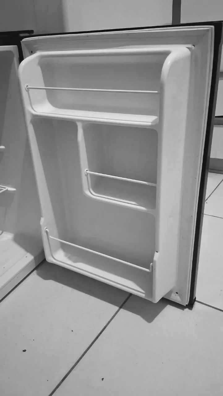 Frigobar EOS Impecável - Semi Novo (Funcionando 100%) - Foto 2