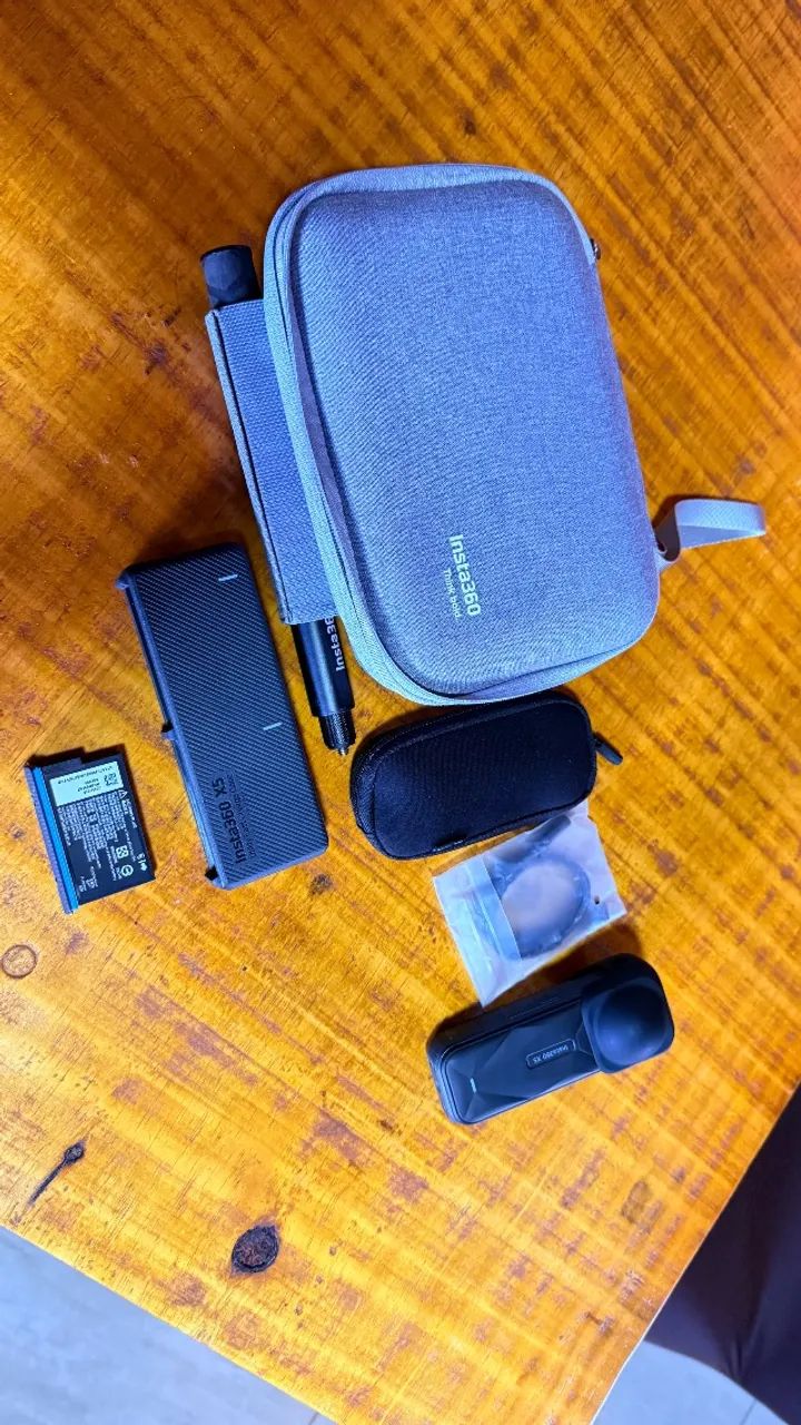 Vendo câmera insta 360 X5 - Foto 3