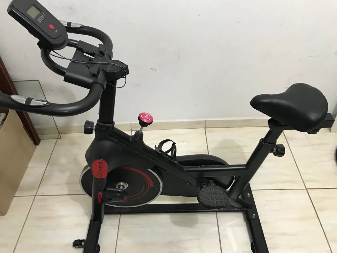 Bicicleta ergométrica ustar