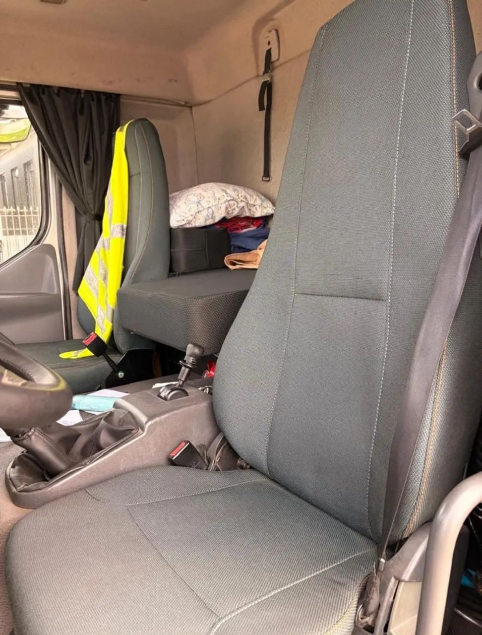 VOLVO VM 330 - Foto 5