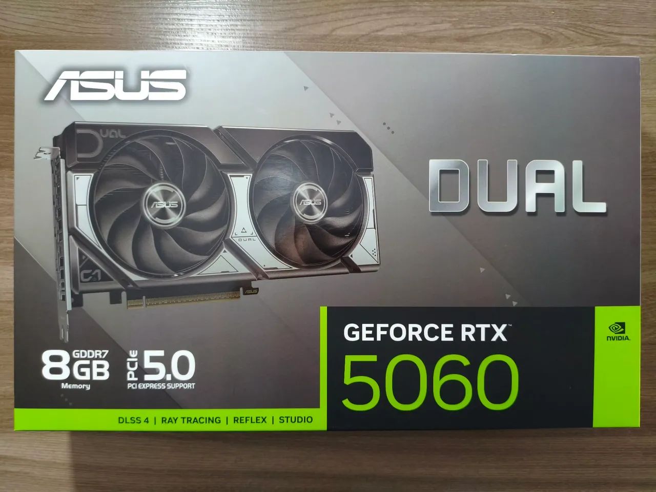Placa de Vídeo Asus GeForce RTX 5060 Dual Series OC, 8GB