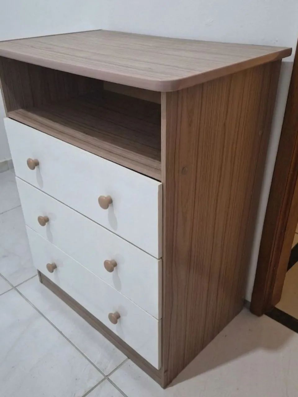 Cômoda com 3 gavetas - Foto 2