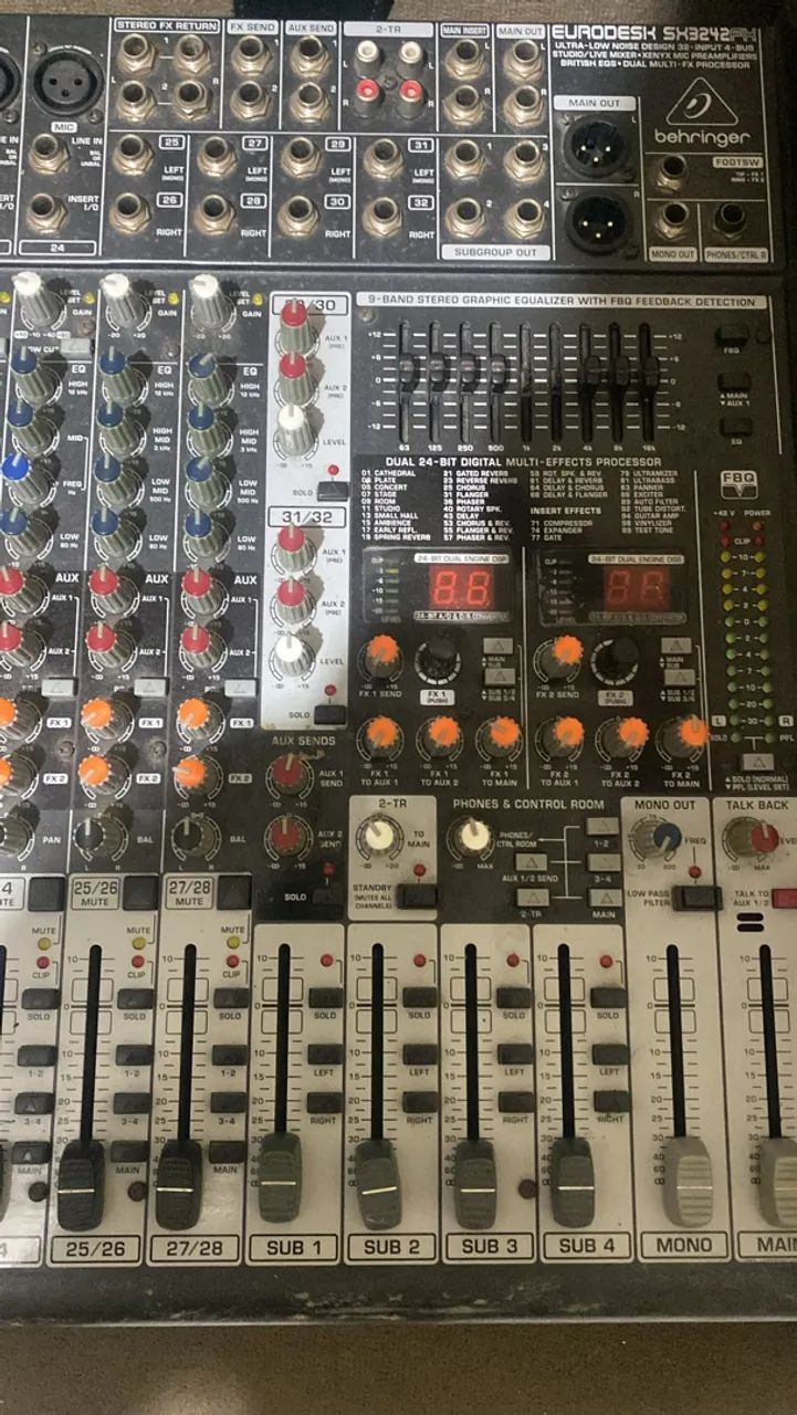 Mesa de som Behringer 32 canais - Foto 5