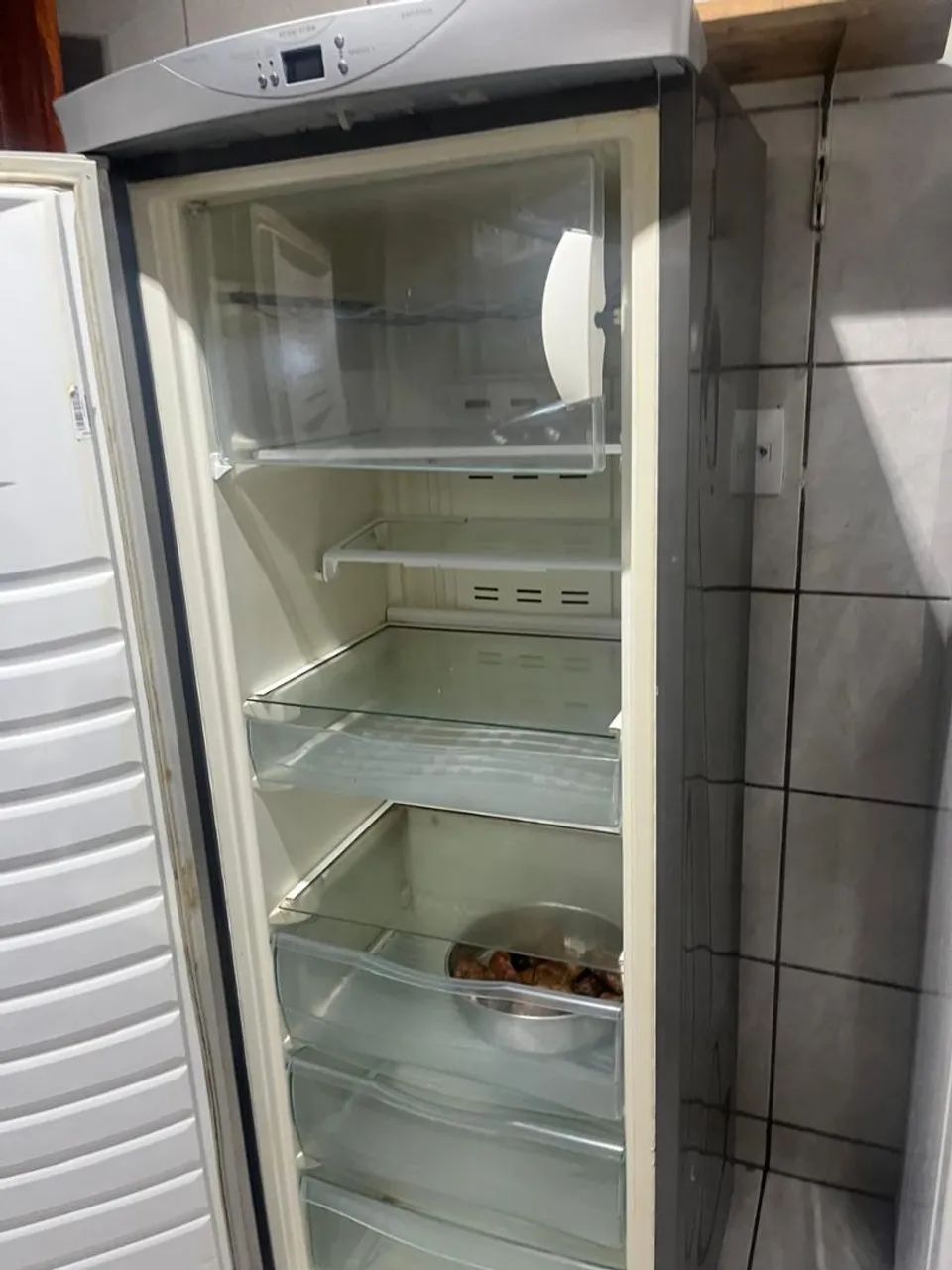 Freezer vertical - Foto 2