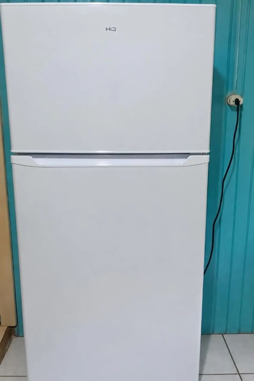 Vendo Geladeira 310l 