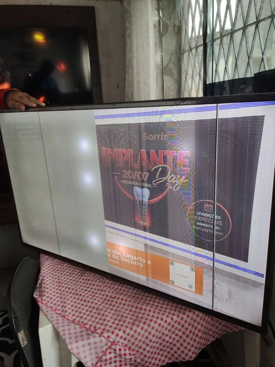 TV LG 40" está com defeito 