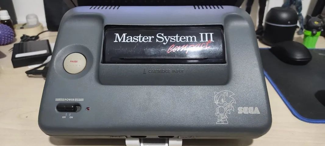 Consoles Master System e Dynavision 4