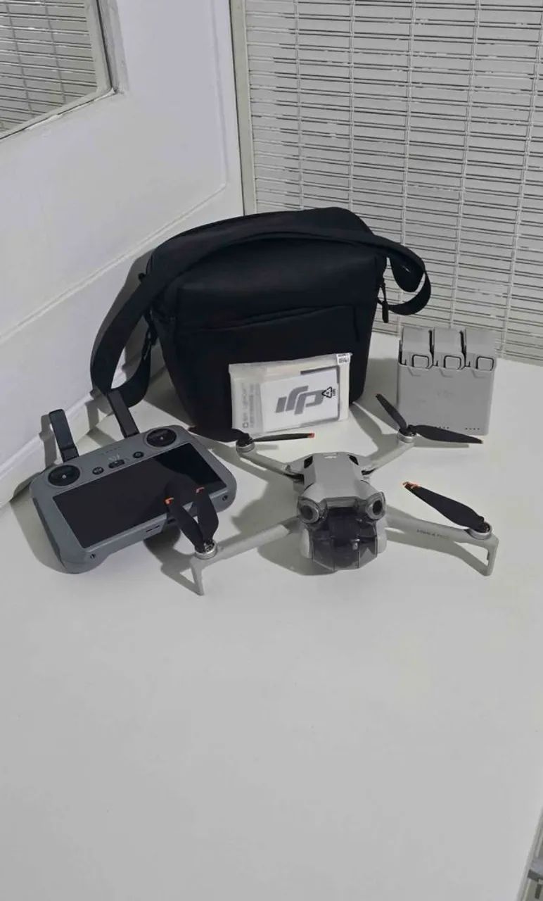 DJI Mini 4 Pro Fly More Combo + RC2 (Estado excelente, 3 baterias) - Foto 2