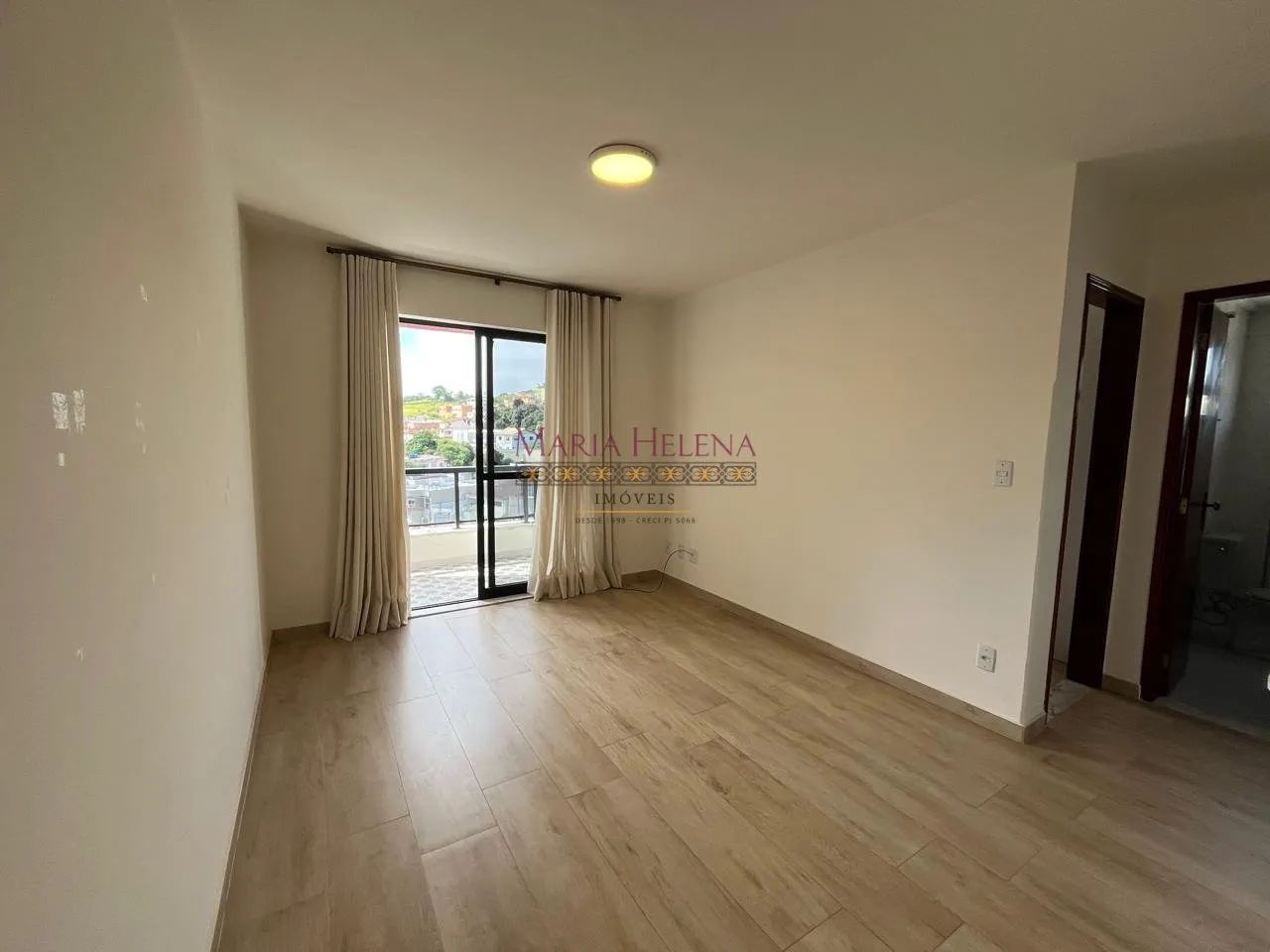 Apartamento em Caxambu, no bairro Centro, à venda.