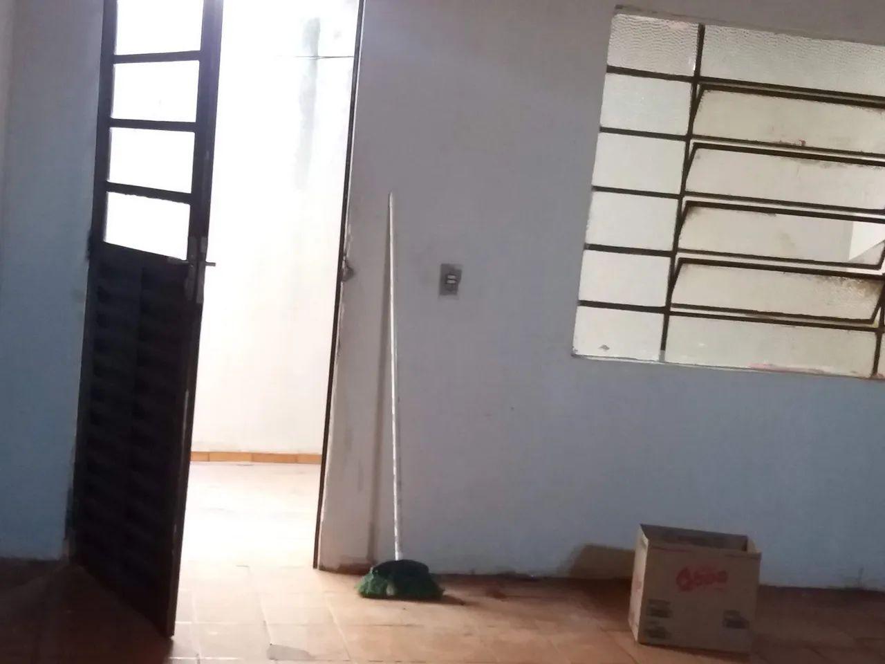 Vendo 2 casas em um terreno - Foto 3