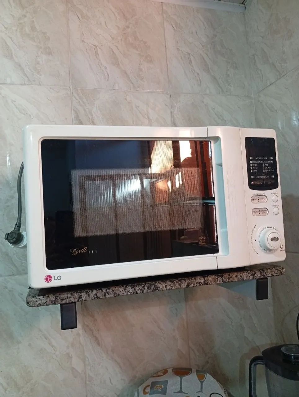 Microondas LG com defeito