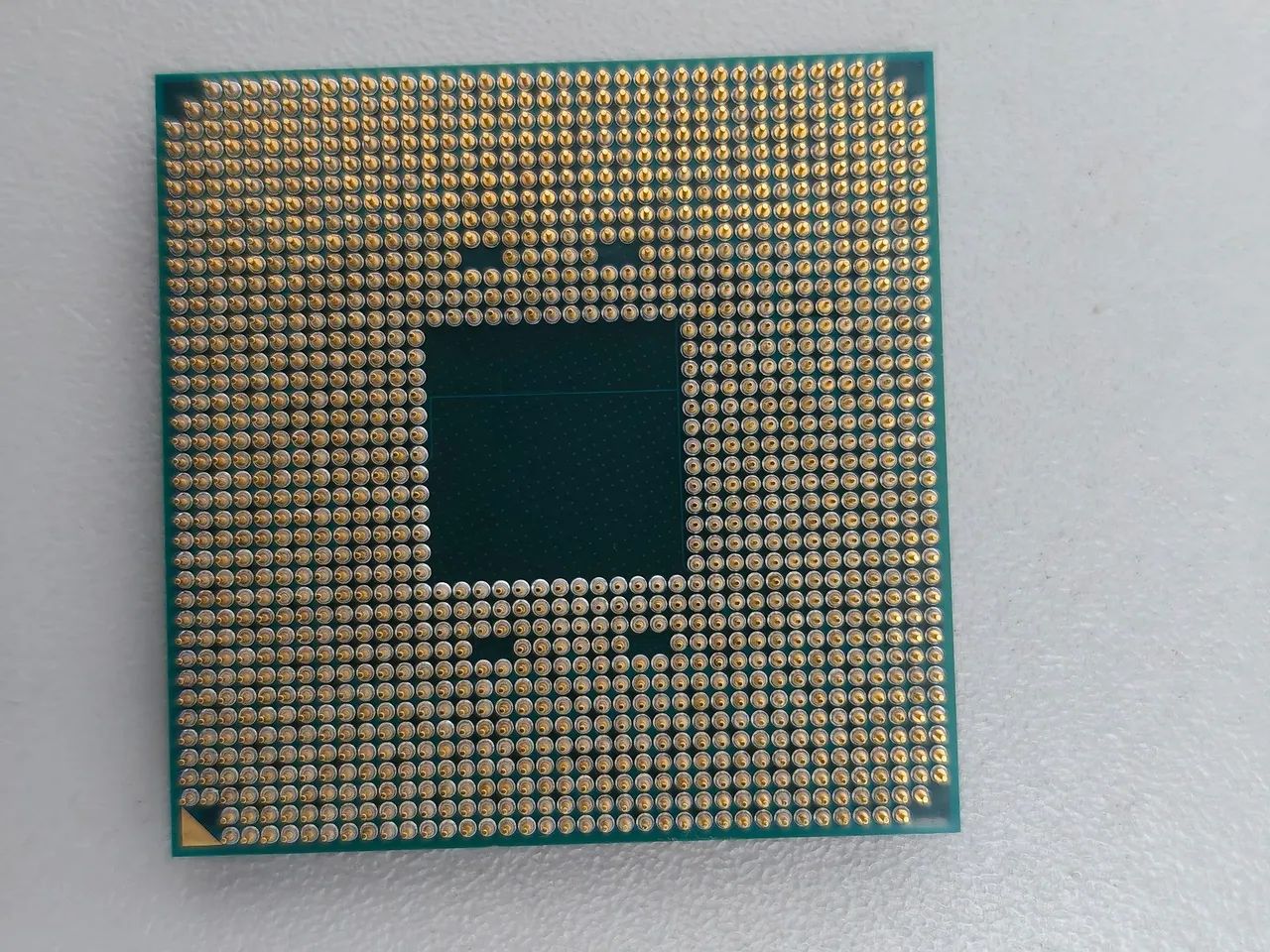 AMD Ryzen 5 5600 Núcleos 6/12 Threads 35MB Cache AM4  - Foto 3