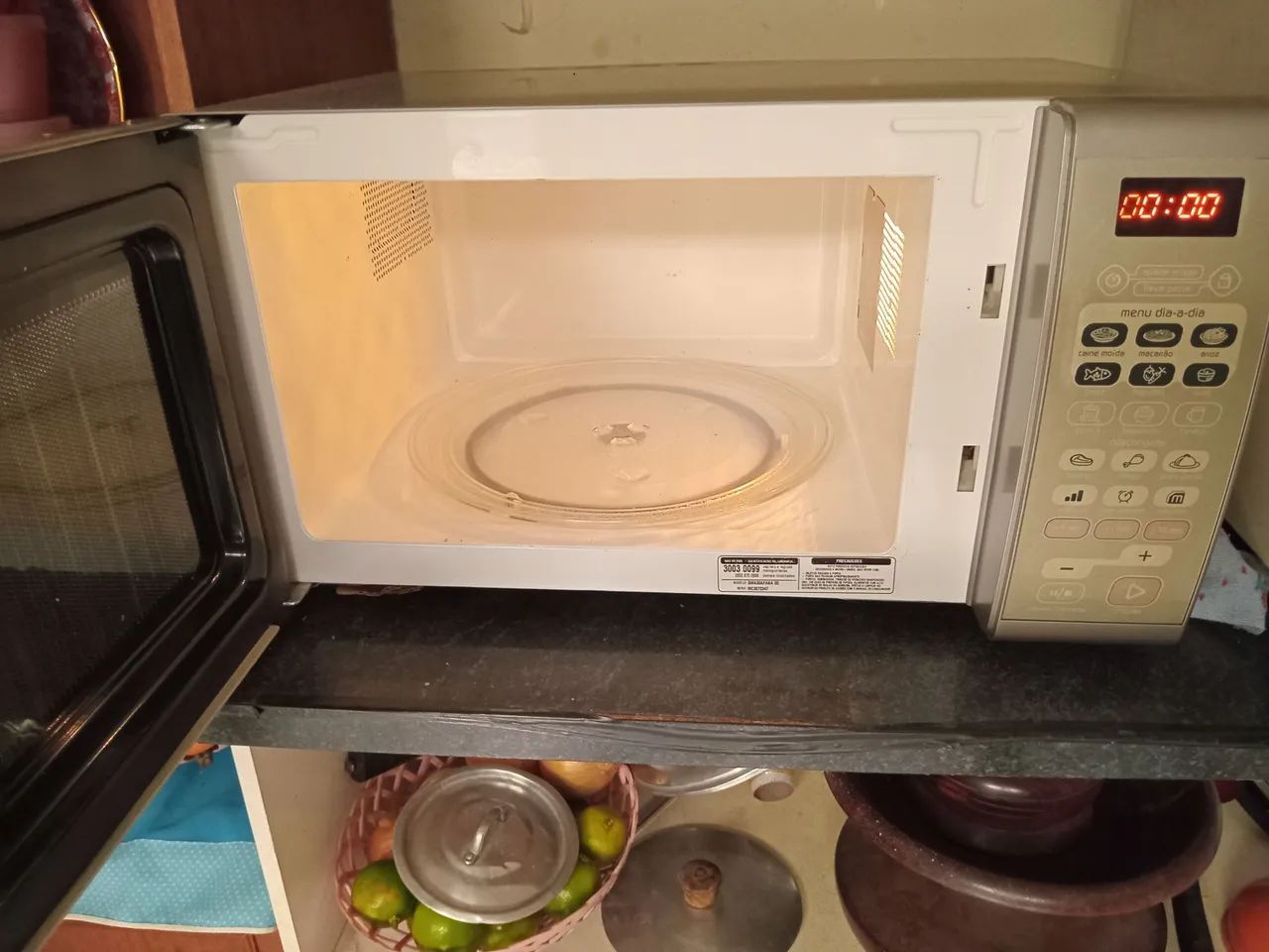 Microondas brastemp  - Foto 3