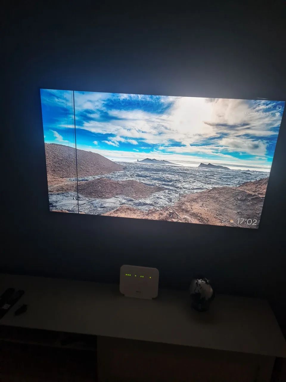 Tv semp tcl google com tela quebrada, para retirada de peças  - Foto 4