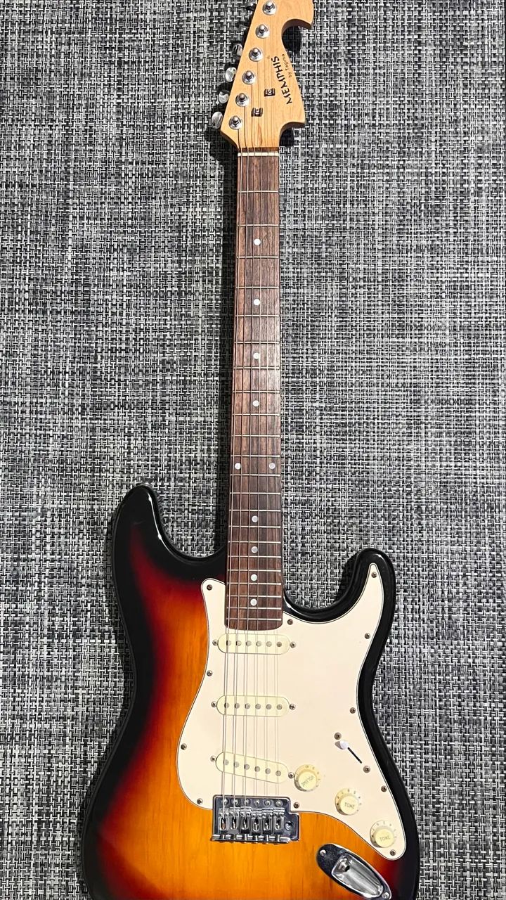 Guitarra Stratocaster Memphis by Tagima