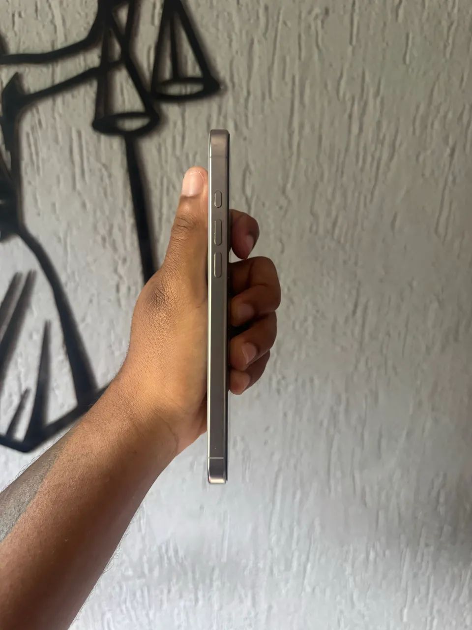 IPHONE 16 PRO MAX 256GB MUITO NOVO - Foto 3