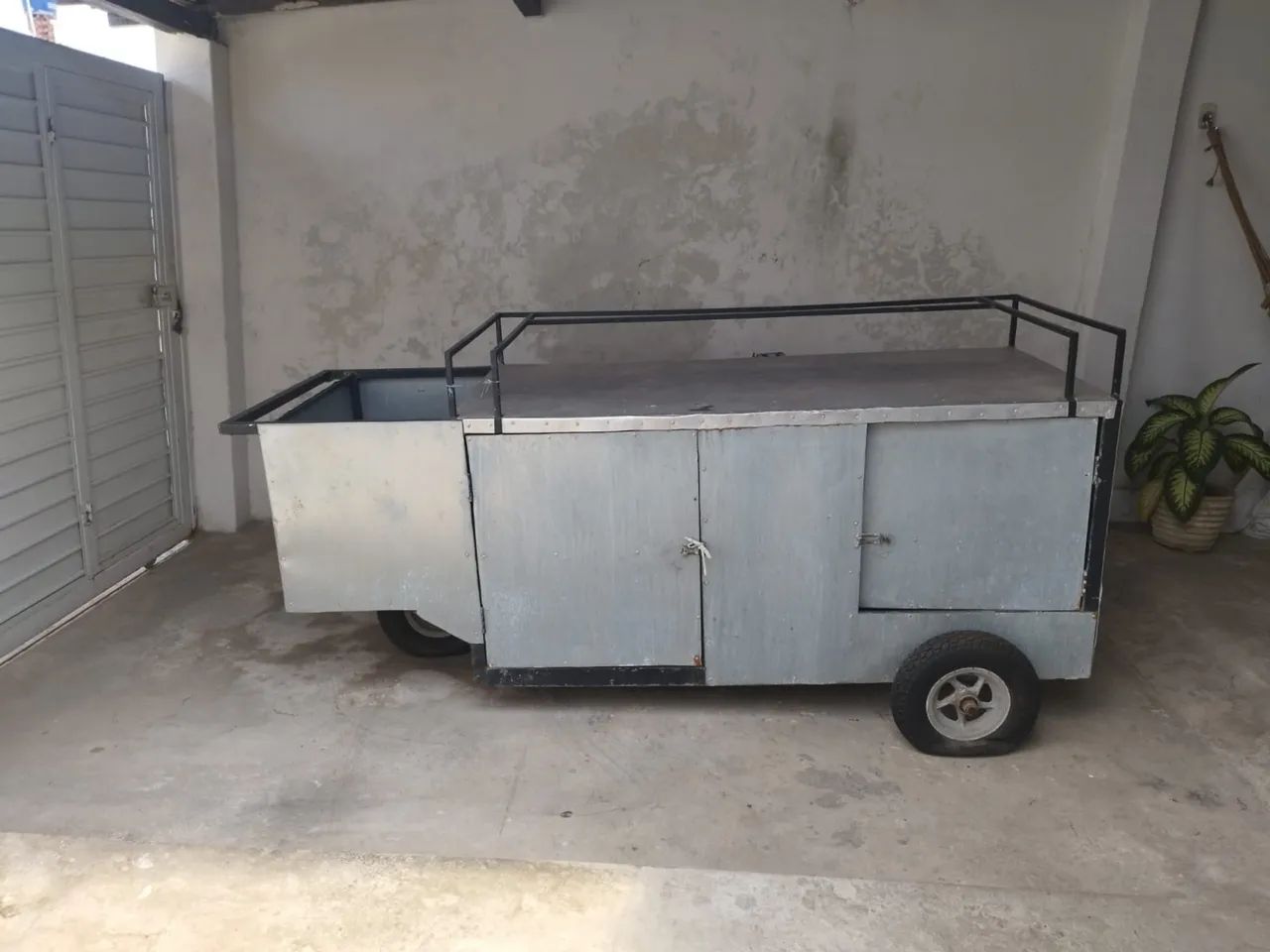 Carrinho ambulante para vendas - Foto 3