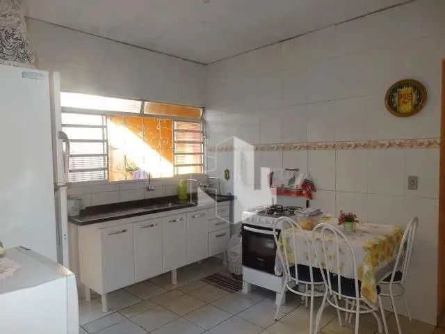 Casa com 3 dormitórios à venda, 162 m² por R$ 200.000,00 - Jardim Padre Augusto Sani - Jaú - Foto 2
