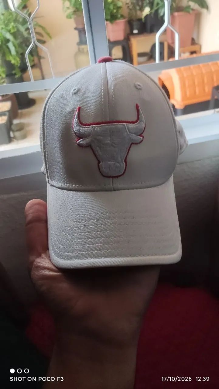 Vendo boné bulls original  - Foto 4