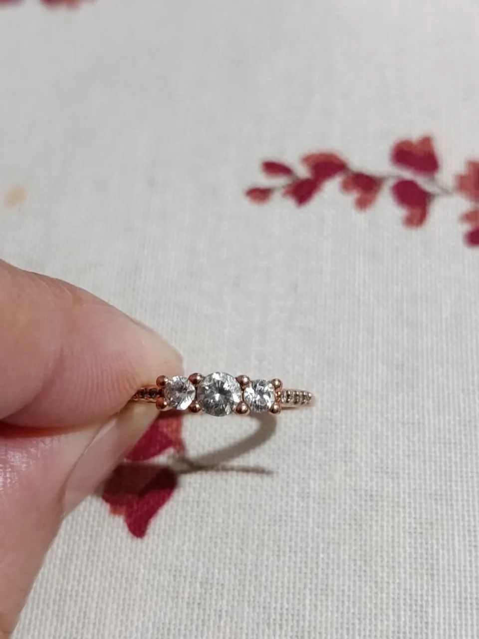 Anel Pandora Rosé com pedra. - Foto 4