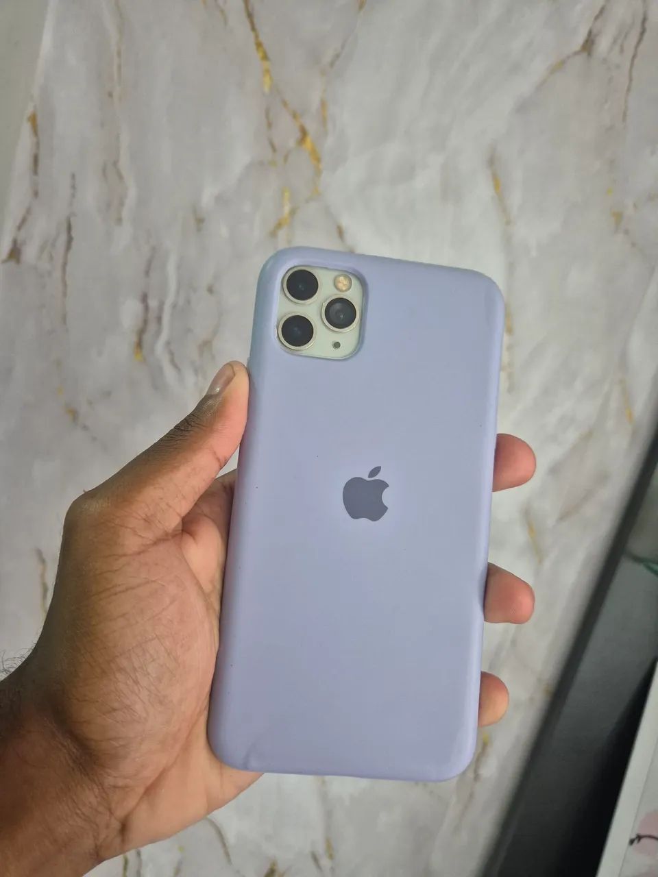 IPhone 11 Pro Max vendo ou troco  - Foto 3