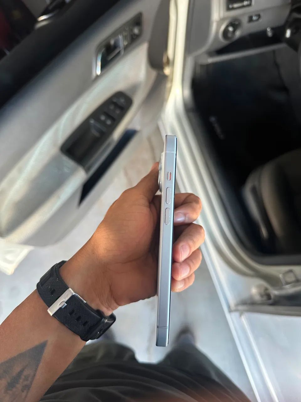 iPhone 15 128 GB  - Foto 3